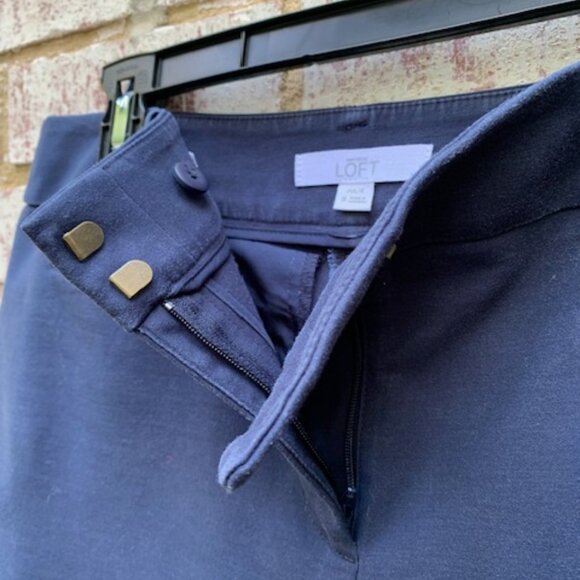LOFT The Rivera Pant, Cropped Julie Fit, Size 8, Color Navy - Picture 4 of 9